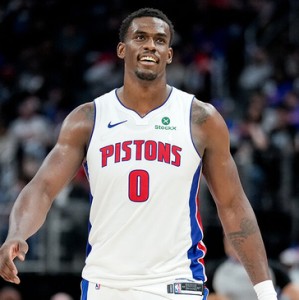 乐鱼官网-比克斯塔夫：杜伦统治力十足 很幸运能执教这种类型的球员|活塞|底特律活塞队|多伦多猛龙队|杰伦-杜伦|nba_新浪体育_新浪新闻